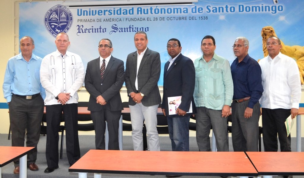 Autoridades y coordinadores Diplomado